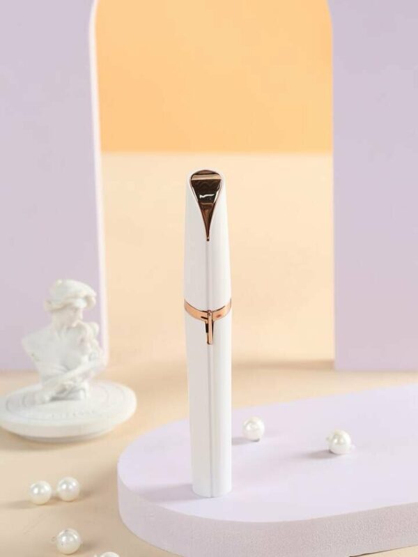 tondeuse à sourcils LED
